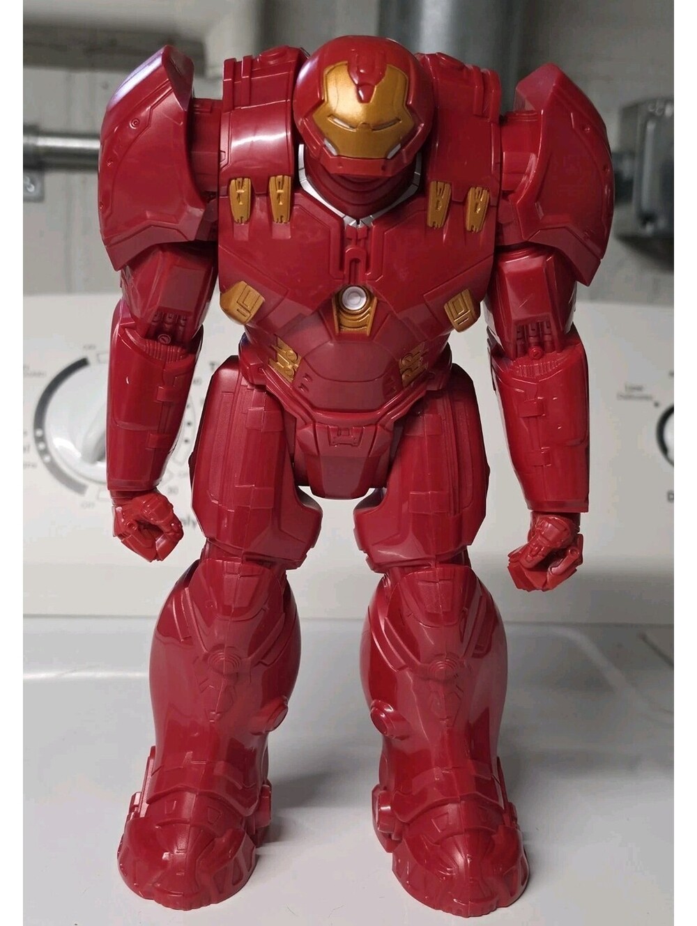 Marvel 2015 Hasbro Titan Hero Series 11.5" Hulk Buster Iron Man Figure